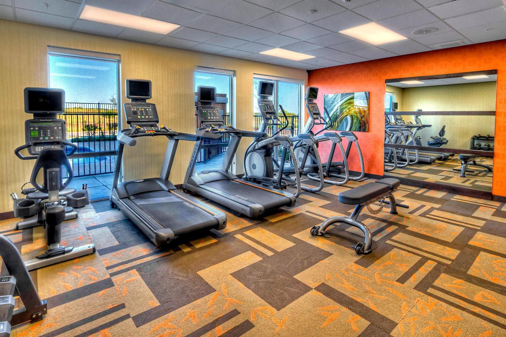Courtyard By Marriott Hotel 3*
