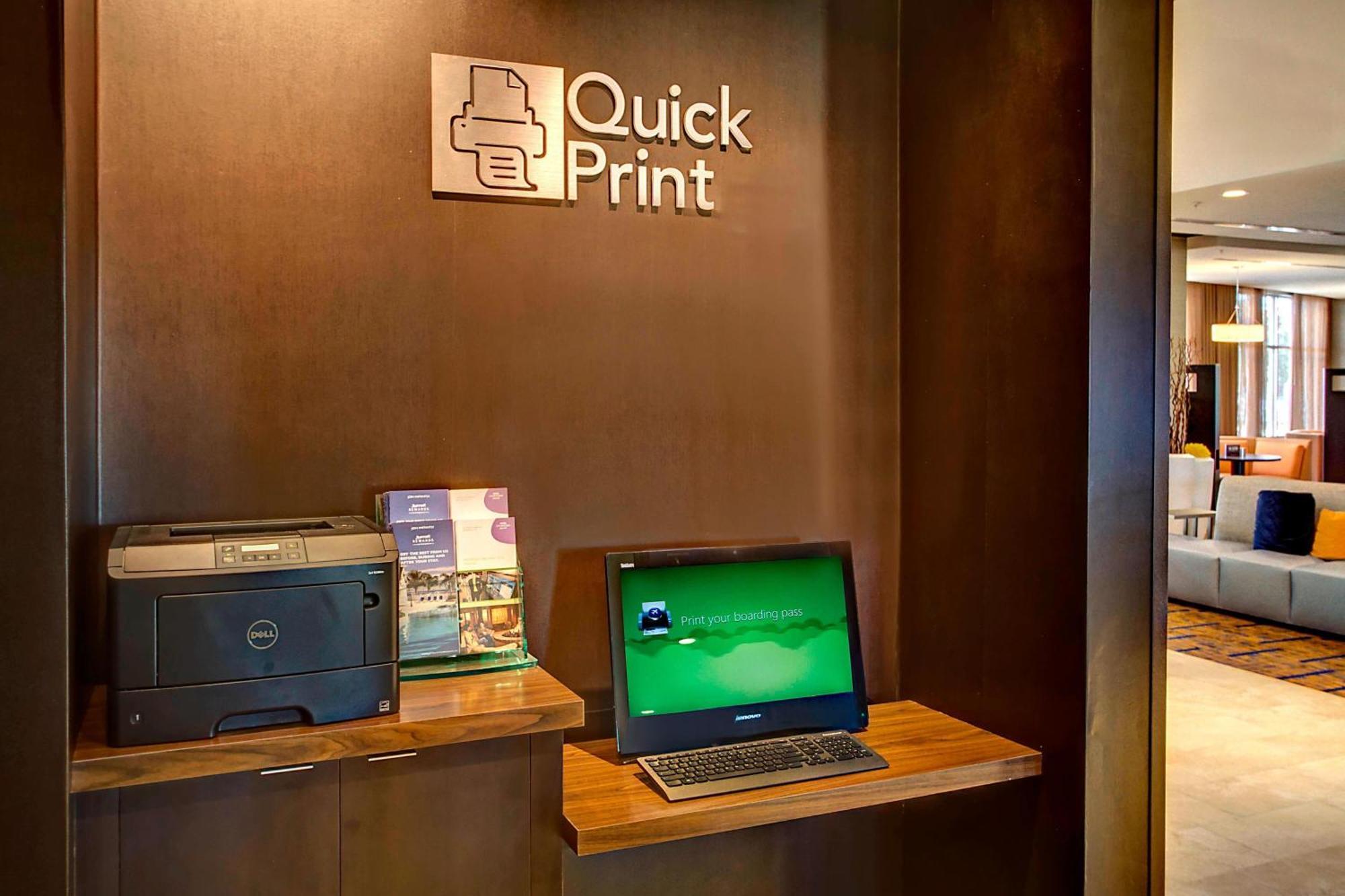 Courtyard By Marriott Hotel San Marcos